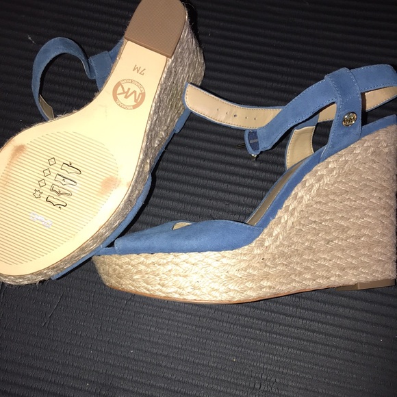 Michael Kors heels - Picture 3 of 3